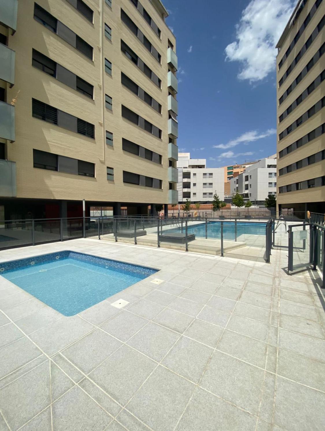 Guni Suites Jardines Granada Exteriör bild